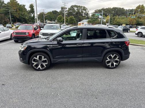 2022 Volkswagen Taos 1.5T SEL