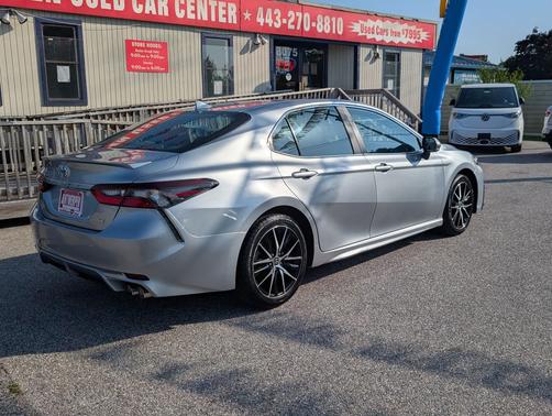 Celestial Silver Metallic 2024 Toyota Camry SE