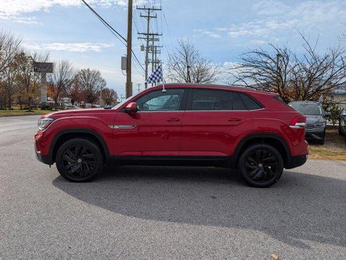 2022 Volkswagen Atlas Cross Sport 3.6L V6 SE w/Technology