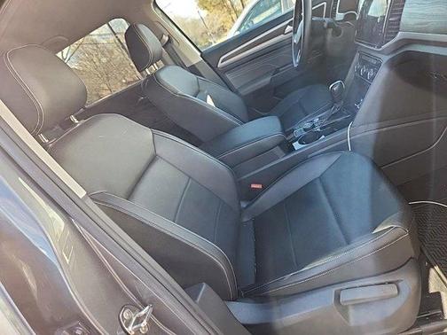 2023 Volkswagen Atlas 3.6L SE w/Technology
