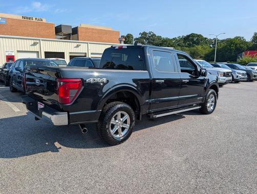 Agate Black Metallic 2024 Ford F-150 XLT