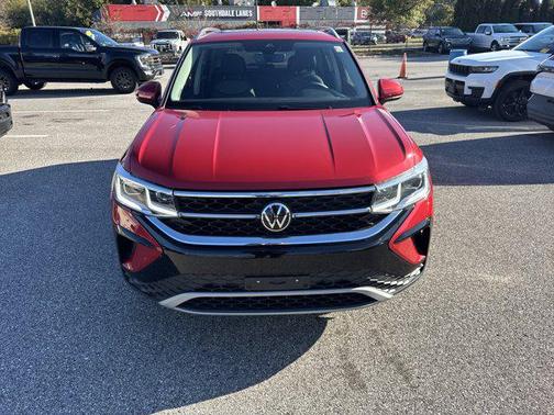 2024 Volkswagen Taos 1.5T SEL