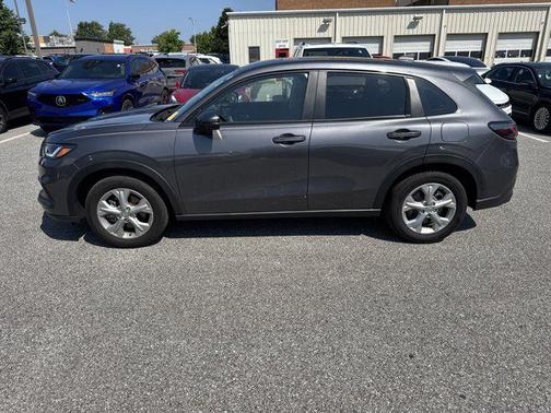 2025 Honda HR-V LX