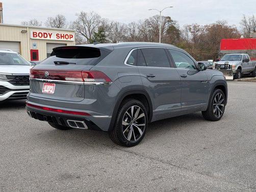 2026 Volkswagen Atlas Cross Sport 2.0T SEL Premium