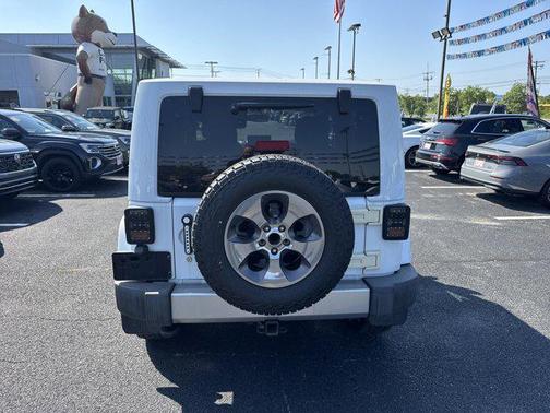 2018 Jeep Wrangler JK Sahara