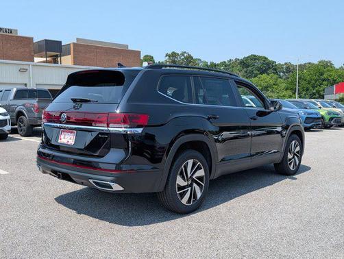 2025 Volkswagen Atlas 2.0T SE w/Technology 4MOTION