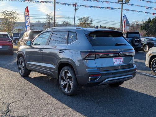 2026 Volkswagen Taos SE