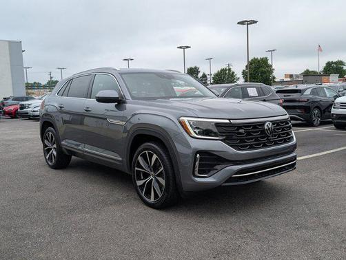 2024 Volkswagen Atlas Cross Sport 2.0T SEL Premium