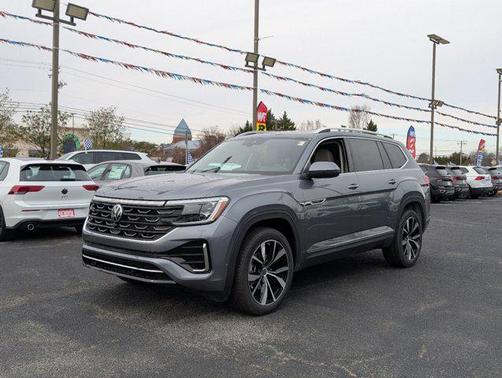 2025 Volkswagen Atlas 2.0T SEL Premium R-Line 4MOTION