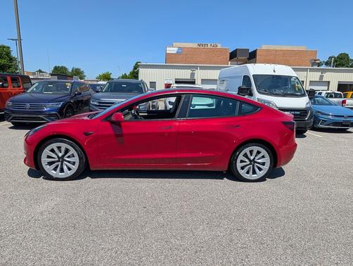 Red Multi-Coat 2022 Tesla Model 3 Standard Range