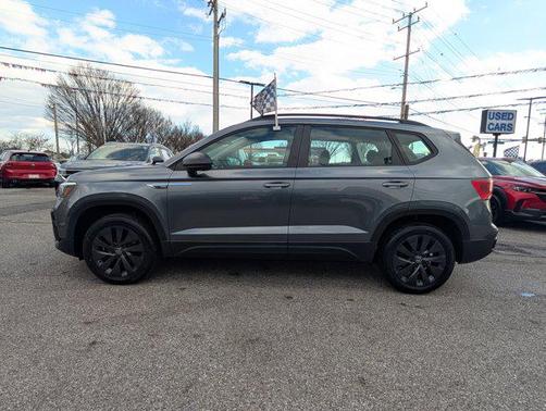 2022 Volkswagen Taos 1.5T S