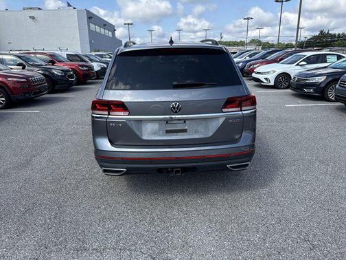2022 Volkswagen Atlas 3.6L SE w/Technology