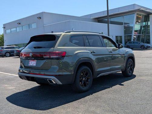 2025 Volkswagen Atlas 2.0T Peak Edition