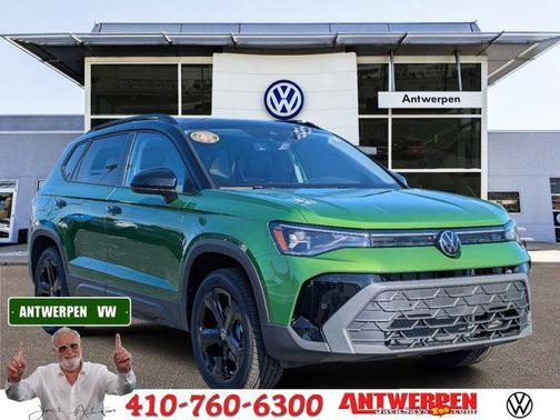 2025 Volkswagen Taos 1.5T SE Black