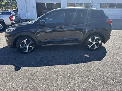2016 Hyundai TUCSON Sport