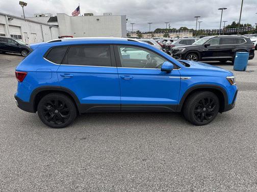 2022 Volkswagen Taos 1.5T SE