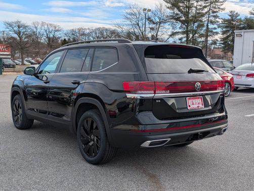 2026 Volkswagen Atlas 2.0T SE w/Technology 4MOTION