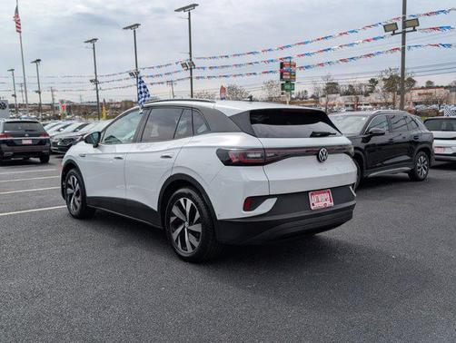 Pure White 2023 Volkswagen ID.4 Pro
