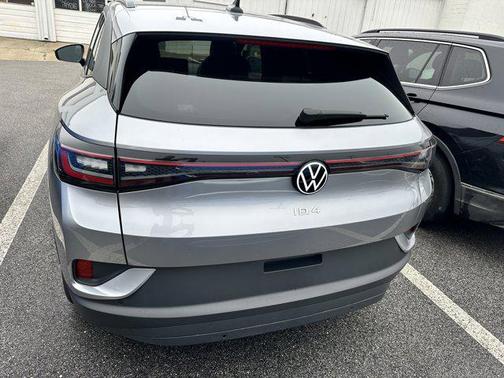 2023 Volkswagen ID.4 Pro