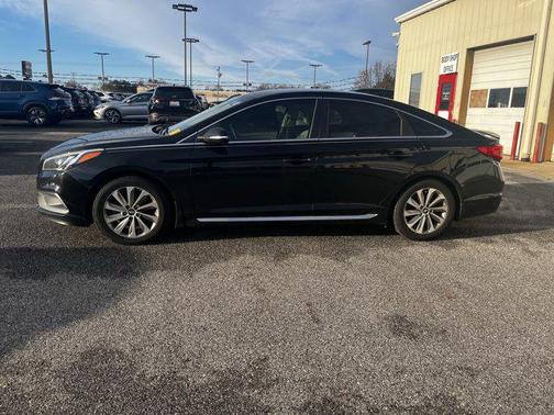 2016 Hyundai SONATA Sport