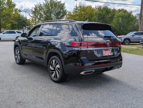 2026 Volkswagen Atlas 2.0T SE w/Technology 4MOTION