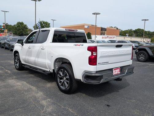2024 Chevrolet Silverado 1500 LT