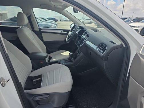 2023 Volkswagen Tiguan 2.0T S