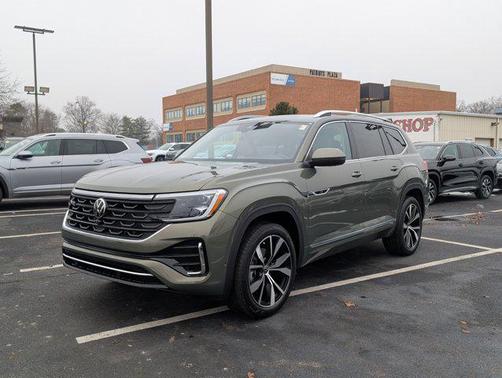 2026 Volkswagen Atlas 2.0T SEL Premium R-Line 4MOTION