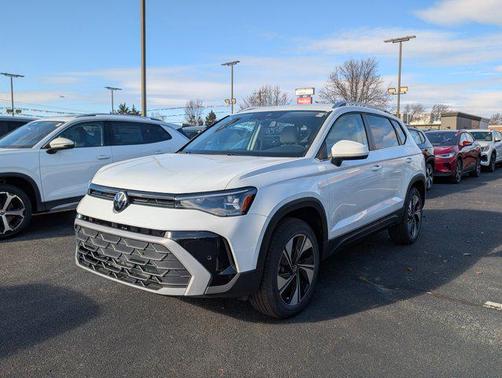 2026 Volkswagen Taos SE