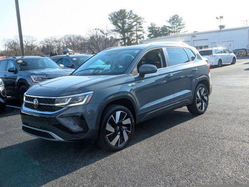 2024 Volkswagen Taos 1.5T SEL