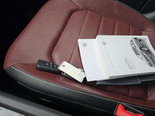 2023 Volkswagen Atlas Cross Sport 3.6L V6 SEL Premium R-Line