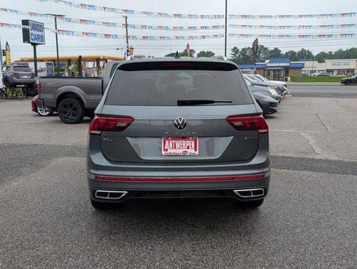 2024 Volkswagen Tiguan 2.0T SEL R-Line 4MOTION