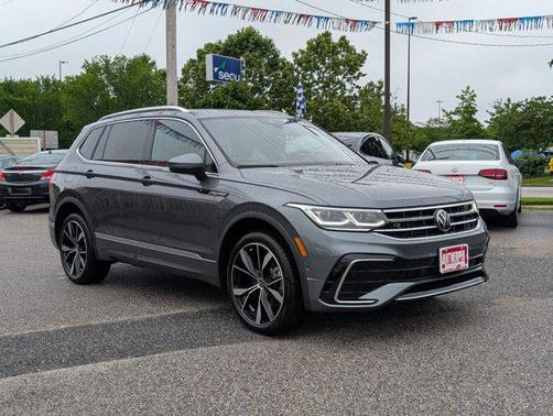 2024 Volkswagen Tiguan 2.0T SEL R-Line 4MOTION