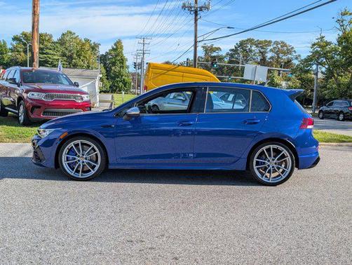 2024 Volkswagen Golf R 2.0T Manual