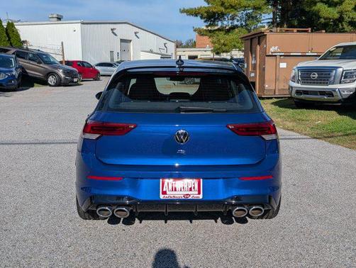 2024 Volkswagen Golf R 2.0T Manual