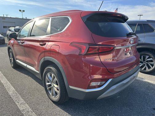2019 Hyundai SANTA FE SE 2.4