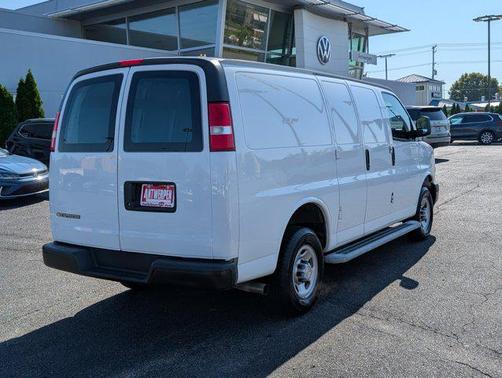 2024 Chevrolet Express 2500 RWD 2500 Regular Wheelbase WT