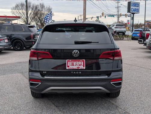 2023 Volkswagen Taos 1.5T SE