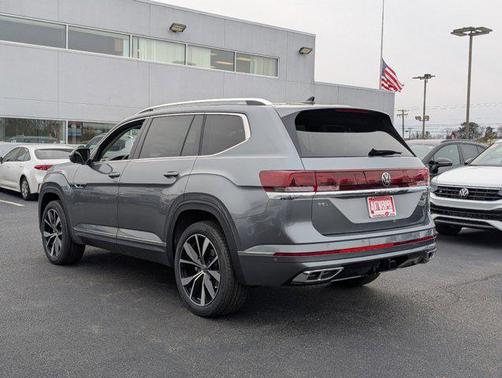 2025 Volkswagen Atlas 2.0T SEL Premium R-Line 4MOTION