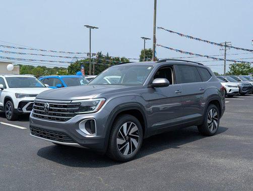 2025 Volkswagen Atlas 2.0T SE w/Technology