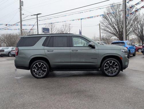 2023 Chevrolet Tahoe 4WD RST