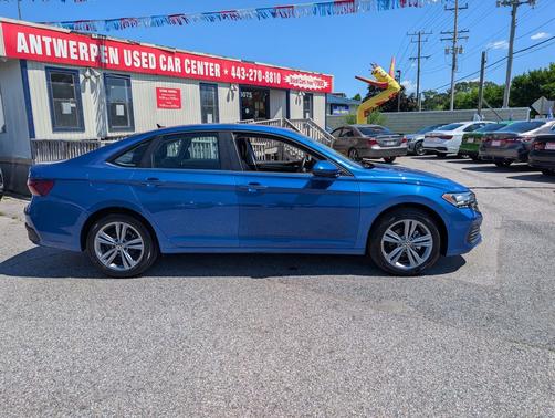 Rising Blue Metallic 2024 Volkswagen Jetta 1.5T SE
