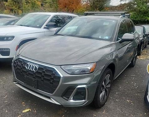 2023 Audi Q5 45 S line Premium