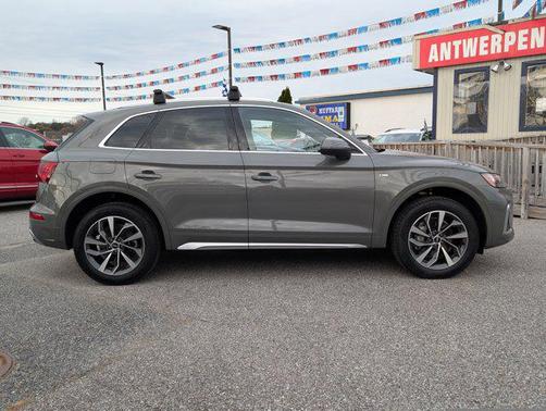 2023 Audi Q5 45 S line Premium