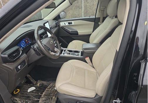 AGATE BLACK METALLIC 2020 Ford Explorer Platinum