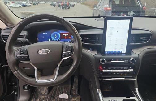 AGATE BLACK METALLIC 2020 Ford Explorer Platinum