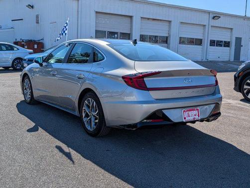 2021 Hyundai SONATA SEL