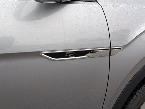 2026 Volkswagen Atlas 2.0T SEL Premium R-Line 4MOTION