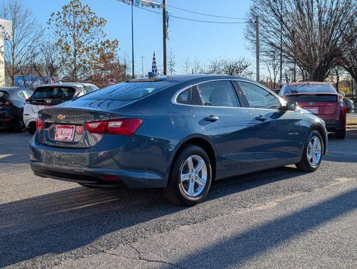 2024 Chevrolet Malibu FWD 1LT