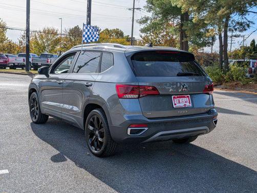 2022 Volkswagen Taos 1.5T SE